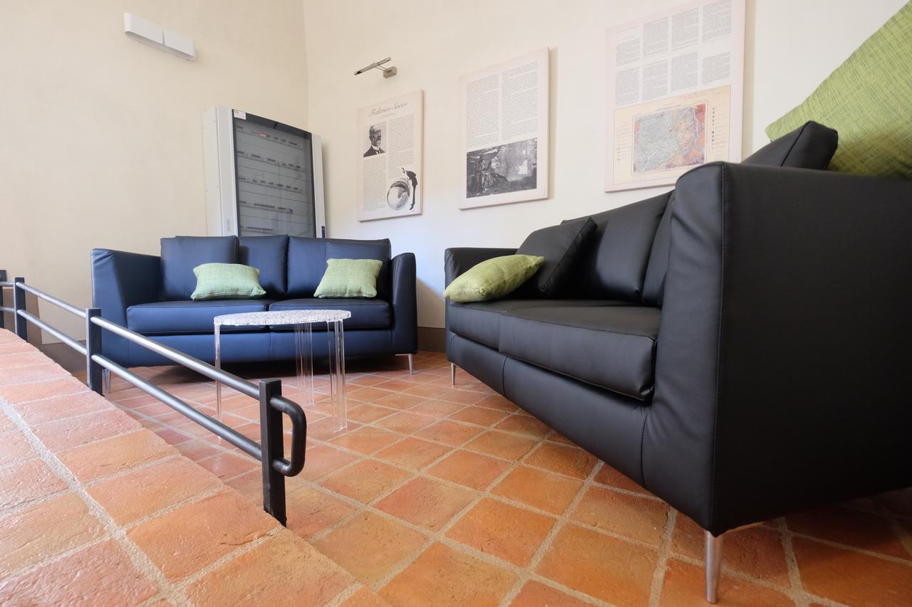Palazzo Sacco Hostello Fossano Exteriör bild